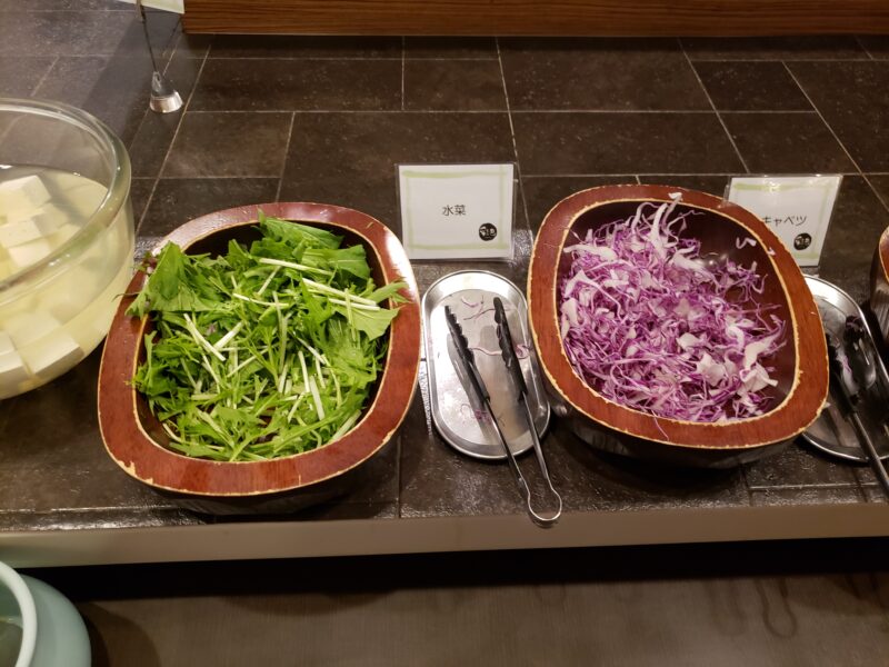紫キャベツ、水菜